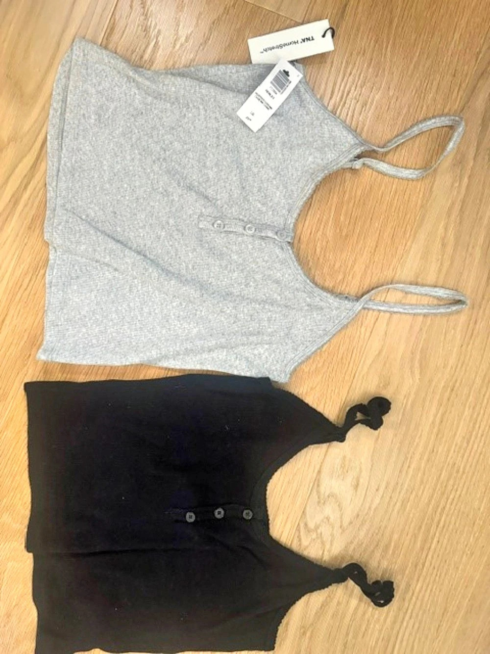 Aritzia TNA Stretch Homestretch Tank Top 2-Pack Gray & Black Medium NWT